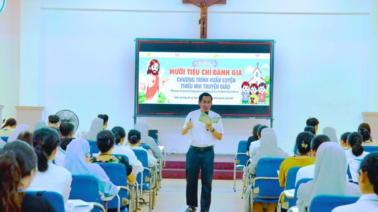 Khép Lại Hai Ngày Huấn Luyện Môn Đệ Thừa Sai Dành Cho Giáo Lý Viên & Huynh Trưởng, Mở Ra Một Hành Trình Sứ Mạng